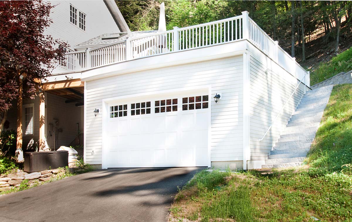 2016 New Garage Sunroom Deck Leverett MA 01054 10