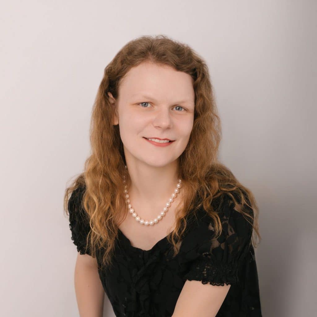 Head shot of Nicole Wetherell